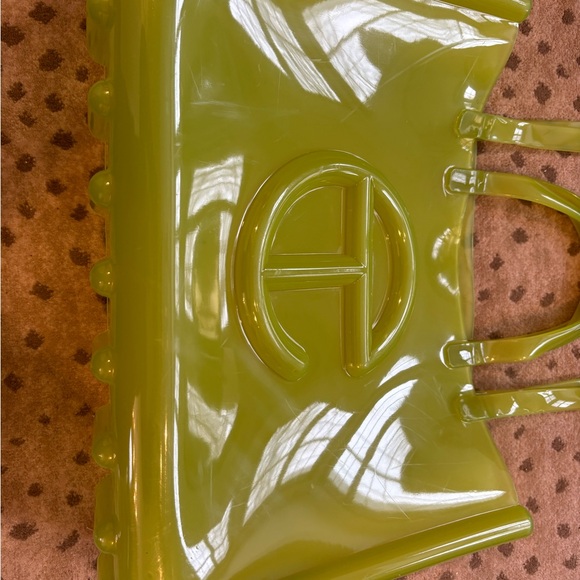Melissa  X TELFAR collab
 large green Jelly shopper - Picture 10 of 16